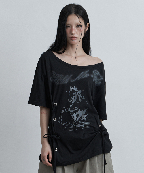 as you are（アズユーアー）の「ホースアイレットオーバーサイズTシャツブラック（Tシャツ/カットソー・レディース・その他・OS）」の3枚目の写真