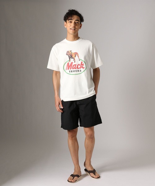MACK TRUCKS（マックトラックス）の「【Mack TRUCKS(マック・トラックス)】別注プリントTシャツ（Tシャツ/カットソー・メンズ・チャコール/ピンク/オフホワイト・LARGE/MEDIUM）」の4枚目の写真