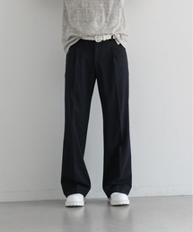 O（オー）の「KAIKO Low rise slacks（スラックス）」