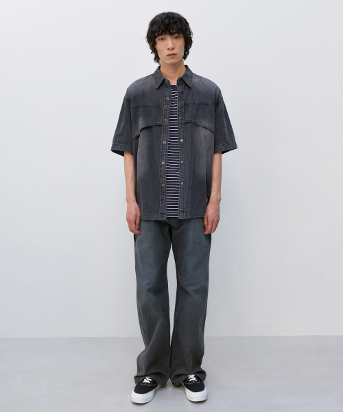 INSILENCE(インサイロンス)の「フラッシュハーフデニムシャツ WASHED BLACK(シャツ/ブラウス・レディース・その他・LARGE/MEDIUM/SMALL)」の2枚目の写真
