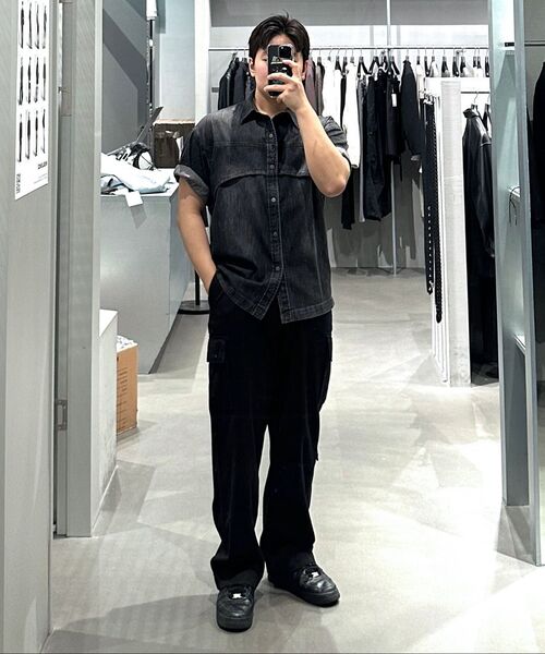 INSILENCE(インサイロンス)の「フラッシュハーフデニムシャツ WASHED BLACK(シャツ/ブラウス・レディース・その他・LARGE/MEDIUM/SMALL)」の5枚目の写真