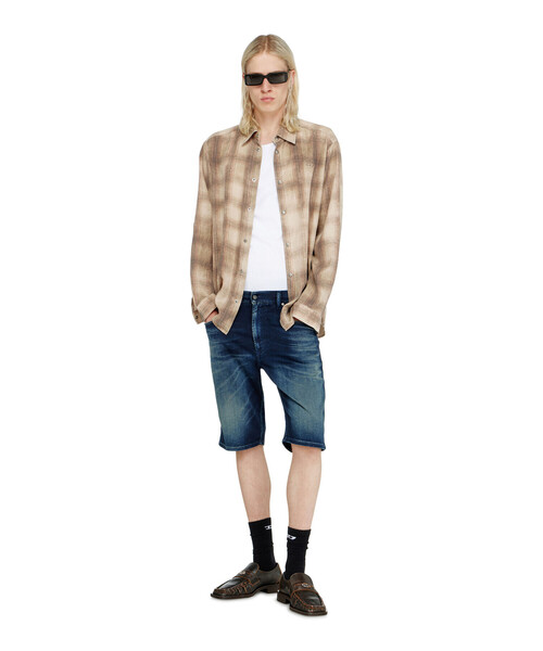 DIESEL(ディーゼル)の「メンズ ジョグ ショートパンツ 2033 D-KROOLEY-SHORT(その他パンツ・メンズ・ダークブルー・26inch/30inch/28inch/34inch/32inch)」の5枚目の写真