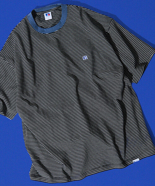 Russell Athletic（ラッセルアスレティック）の「限定展開 RUSSELL ATHLETIC×FREAK'S STORE ラッセル アスレチック 別注 ビッグシルエット ワンポイントロゴ ボーダー クルーネック Tシャツ カットソー 半袖（Tシャツ/カットソー・メンズ・ブラック/ベージュ/ホワイト・SMALL/MEDIUM/LARGE）」の15枚目の写真