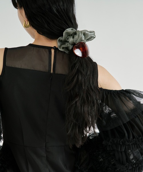 Ezick(エジック)の「2way Sleeve Ruffle Dresss 2wayラッフルスリーブドレス(ドレス・レディース・ブラック/グレー・FREE)」の14枚目の写真