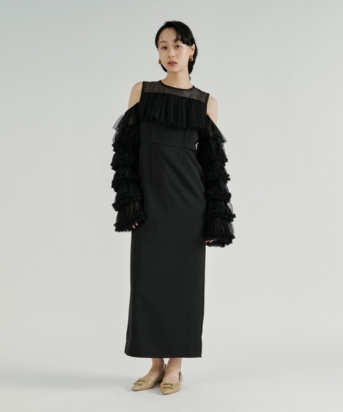 Ezick(エジック)の「2way Sleeve Ruffle Dresss 2wayラッフルスリーブドレス(ドレス・レディース・ブラック/グレー・FREE)」の6枚目の写真