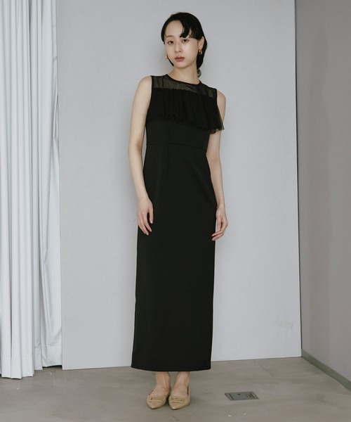 Ezick(エジック)の「2way Sleeve Ruffle Dresss 2wayラッフルスリーブドレス(ドレス・レディース・ブラック/グレー・FREE)」の3枚目の写真