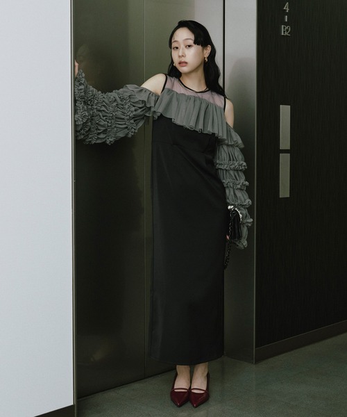 Ezick(エジック)の「2way Sleeve Ruffle Dresss 2wayラッフルスリーブドレス(ドレス・レディース・ブラック/グレー・FREE)」の21枚目の写真
