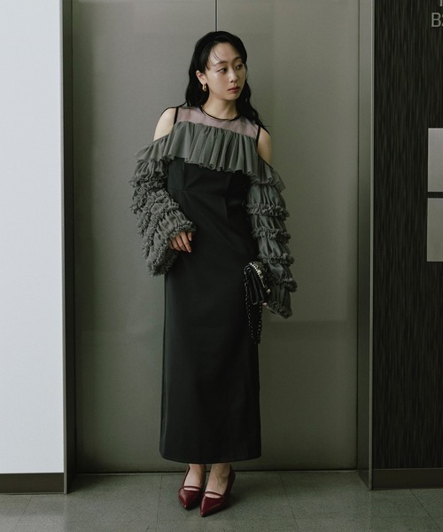 Ezick(エジック)の「2way Sleeve Ruffle Dresss 2wayラッフルスリーブドレス(ドレス・レディース・ブラック/グレー・FREE)」の22枚目の写真