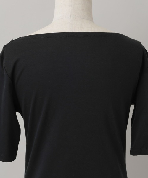 A part by(アパートバイ)の「カットドレーププルオーバー_5分袖(Tシャツ/カットソー・レディース・ブラウン/オフホワイト/ブラック・FREE)」の9枚目の写真