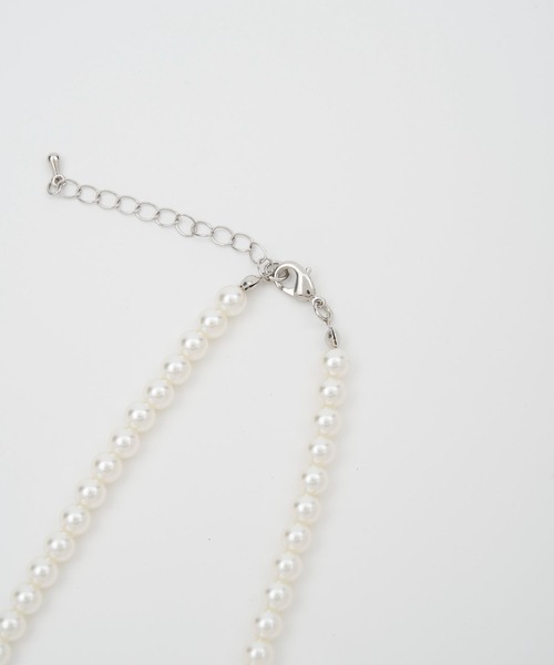SOEMIN(ソミン)の「Pearl and metal combination necklace/パール&メタルネックレス(ネックレス・レディース・ホワイト・FREE)」の5枚目の写真