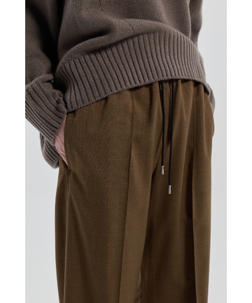 CINOH(チノ)の「TWILL RELAXED PANTS(その他パンツ・レディース・ブラック/グレー/カーキ・38/36)」の13枚目の写真