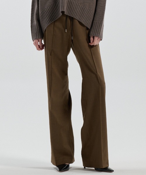 CINOH(チノ)の「TWILL RELAXED PANTS(その他パンツ・レディース・ブラック/グレー/カーキ・38/36)」の15枚目の写真