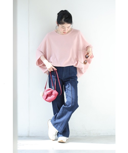 cawaii(カワイイ)の「体のライン拾わない!錯覚ドルマントップス(Tシャツ/カットソー・レディース・ブラック/オフホワイト/ピンク・FREE)」の4枚目の写真