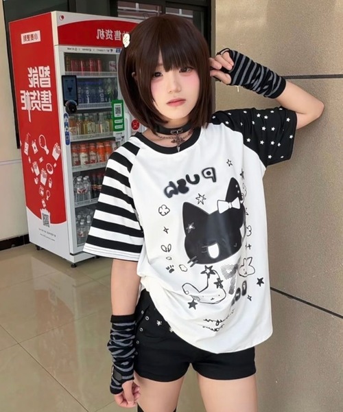 AsheKsha(アシクシャ)の「日系スイートクール猫柄切替ラグランスリーブTシャツ(Tシャツ/カットソー・レディース・ブラック/ホワイト・M)」の7枚目の写真