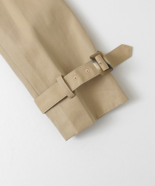 URBAN RESEARCH（アーバンリサーチ）の「UR ライナー付トレンチコート（トレンチコート・レディース・ネイビー/ベージュ・38/36）」の22枚目の写真