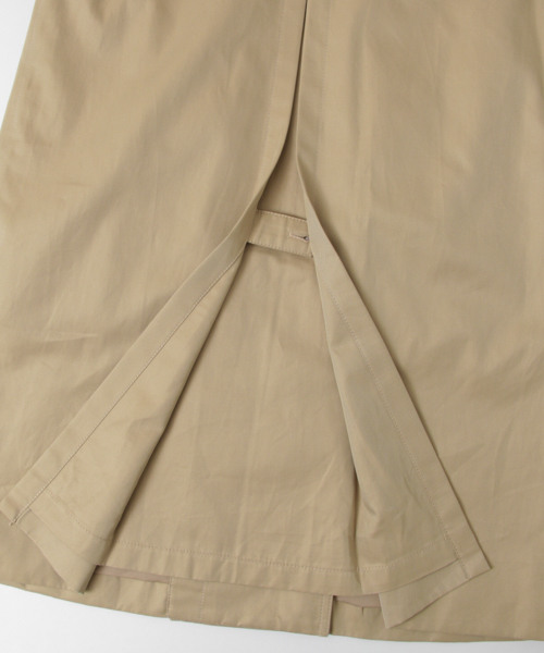 URBAN RESEARCH（アーバンリサーチ）の「UR ライナー付トレンチコート（トレンチコート・レディース・ネイビー/ベージュ・38/36）」の9枚目の写真