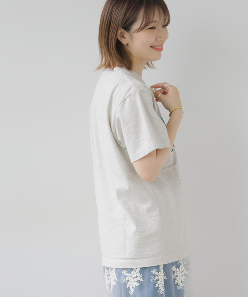 JOURNAL STANDARD relume(ジャーナルスタンダード レリューム)の「《WEB・一部店舗限定》 別注【GULFCOAST SPORTSWEAR】S/S Tシャツ(Tシャツ/カットソー・レディース・ネイビー/ピンク/アイボリー・FREE)」の11枚目の写真