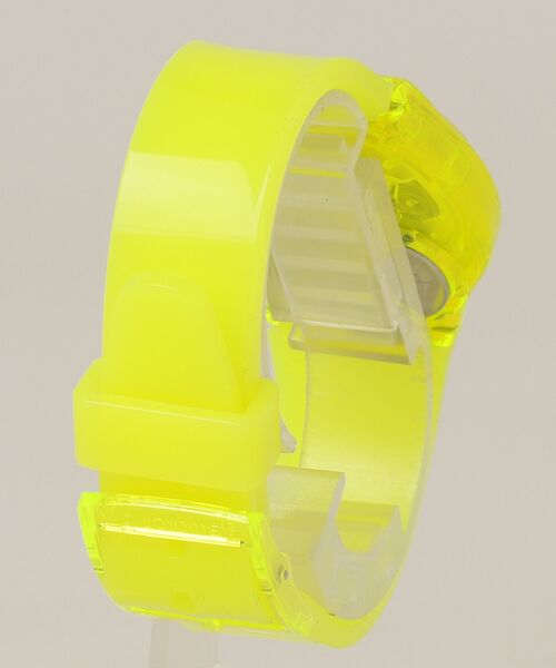 SWATCH(スウォッチ)の「LUMINOUSLY LEMON(アナログ腕時計・レディース・イエロー・FREE)」の5枚目の写真