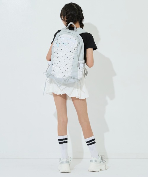 ANAP GiRL(アナップガール)の「【12L】シャーリングリボンリュック(ショルダーバッグ・キッズ・ブラック/ライトグレー/サックスブルー・F)」の13枚目の写真