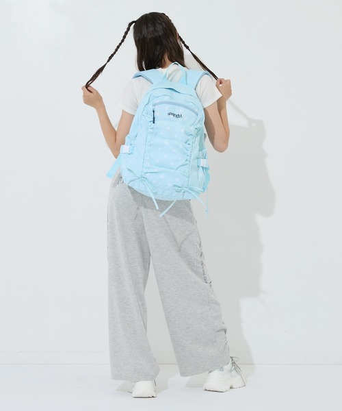 ANAP GiRL(アナップガール)の「【12L】シャーリングリボンリュック(ショルダーバッグ・キッズ・ブラック/ライトグレー/サックスブルー・F)」の18枚目の写真