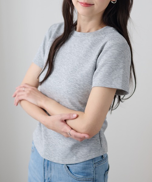 DAYRA(デイラ)の「クルーネック サイド シャーリング 半袖 トップス(Tシャツ/カットソー・レディース・ライトグレー/ホワイト/ブラック・FREE)」の5枚目の写真