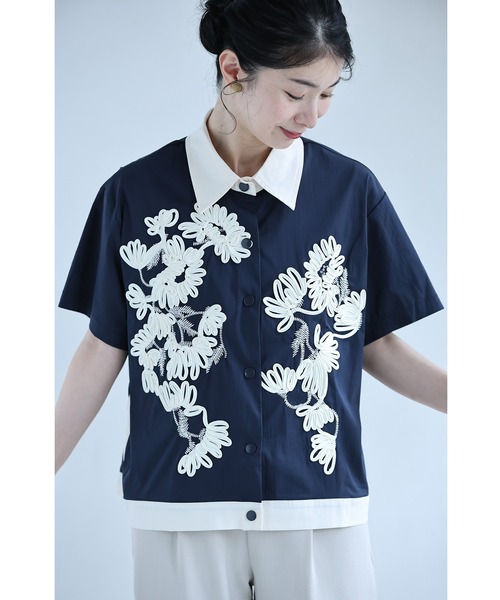cawaii(カワイイ)の「(紺)コード刺繍で描く花モチーフシャツトップス(シャツ/ブラウス・レディース・ネイビー・FREE)」の13枚目の写真