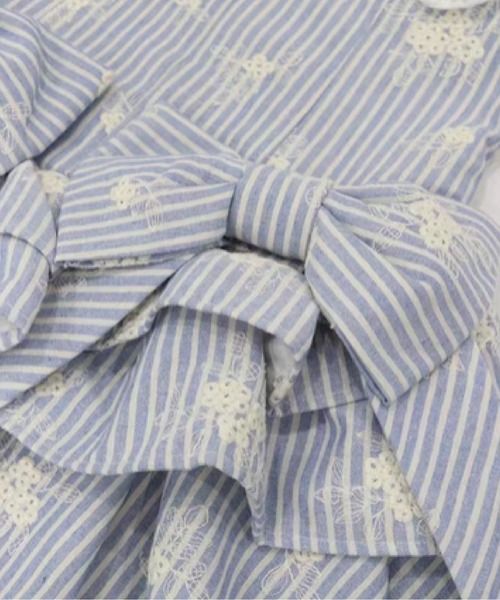 LA POMME petit(ラポミ・プチ)の「Waist Ribbon Lace Collar Floral Stripe Dress/ウエストリボンレース襟花柄ストライプワンピース(ワンピース・レディース・ブルー/ブラック・FREE)」の6枚目の写真