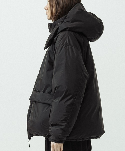 SLICK(スリック)の「【ZOZO限定】SLICK × NANGA AURORA-TEX Hooded Short Down Jacket/ 760FP/ 日本製 / スリック×ナンガ オーロラテック フーデッドショートダウンジャケット(ダウンジャケット/コート・メンズ・ブラック/モカ・1/3/2)」の7枚目の写真