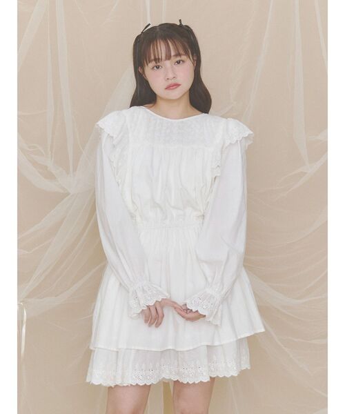 merry jenny（メリージェニー）の「lace panelギャザーワンピース（ワンピース・レディース・チャコールグレー/ブラウン/オフホワイト・FREE）」の21枚目の写真