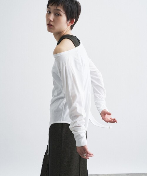CODE A(コードエー)の「【Re】easy flip tee(Tシャツ/カットソー・レディース・チャコールグレー/ブラウン系その他/ホワイト・00)」の5枚目の写真
