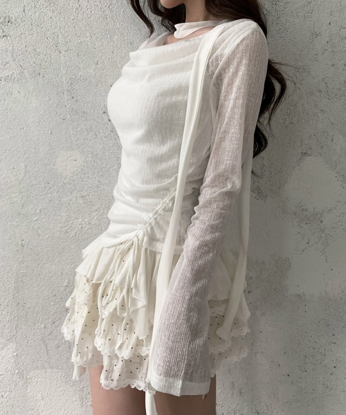 VEILA(ヴェイラ)の「チョーカーデザイン フリルシアーサイドドロスト長袖トップス(Tシャツ/カットソー・レディース・グレー/ブラック/ホワイト・フリー)」の18枚目の写真