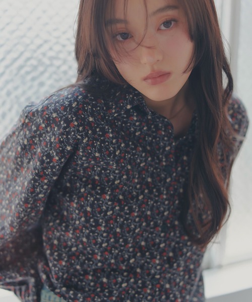 KOBE LETTUCE(コウベレタス)の「花柄ブラウス(シャツ/ブラウス・レディース・ブラック/ブラウン・M)」の7枚目の写真
