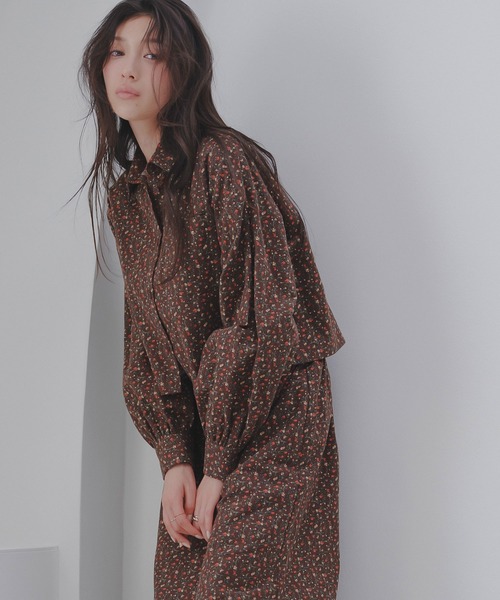 KOBE LETTUCE(コウベレタス)の「花柄ブラウス(シャツ/ブラウス・レディース・ブラック/ブラウン・M)」の16枚目の写真