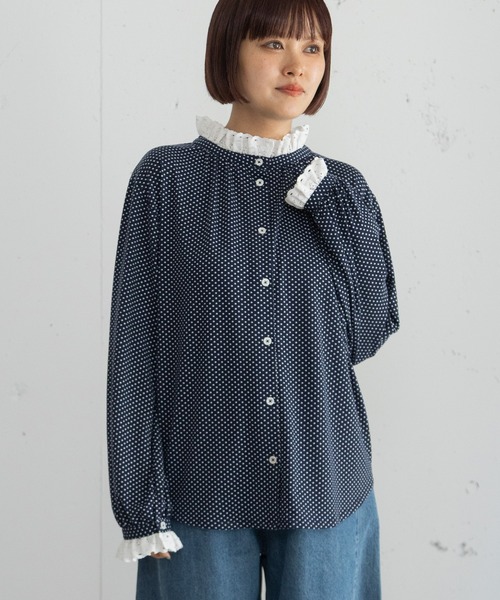 POU DOU DOU(プードゥドゥ)の「スタンドレースブラウスカットソー(Tシャツ/カットソー・レディース・ネイビー/ブラック/オフホワイト・3)」の8枚目の写真