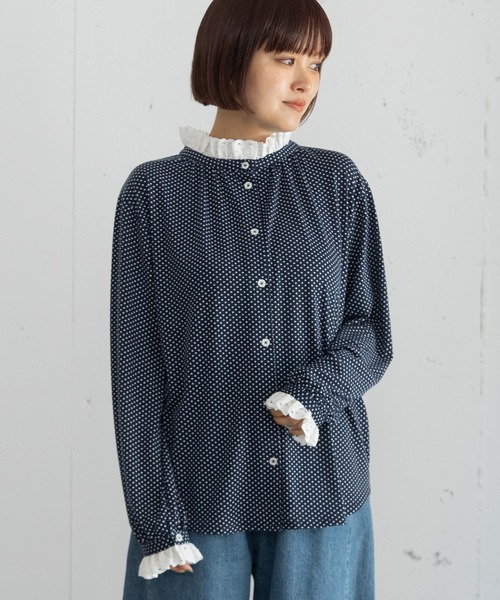 POU DOU DOU(プードゥドゥ)の「スタンドレースブラウスカットソー(Tシャツ/カットソー・レディース・ネイビー/ブラック/オフホワイト・3)」の9枚目の写真