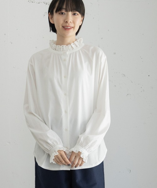 POU DOU DOU(プードゥドゥ)の「スタンドレースブラウスカットソー(Tシャツ/カットソー・レディース・ネイビー/ブラック/オフホワイト・3)」の17枚目の写真