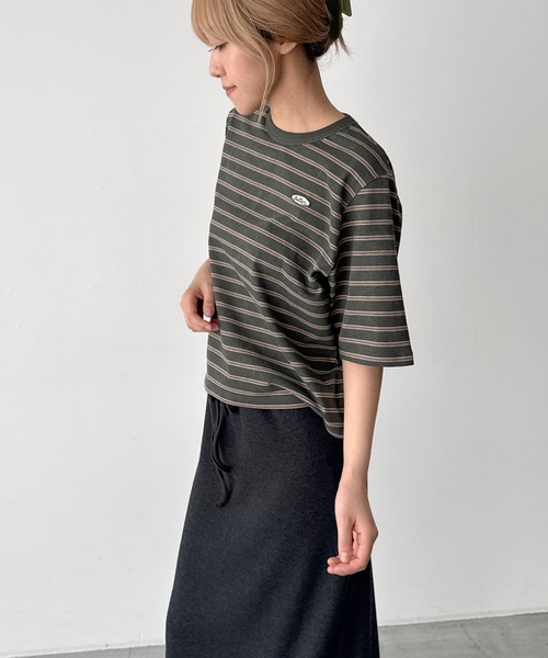 CANAL JEAN(キャナルジーン)の「Lakey Park ボーダーリンガーTシャツ(Tシャツ/カットソー・レディース・ブラウン/ネイビー/カーキ・ONE SIZE)」の9枚目の写真