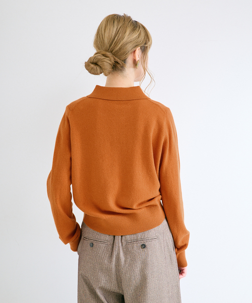 B.C STOCK(ベーセーストック)の「【WEB+一部店舗限定】ウールカシミヤ襟付きプルオーバー(ニット/セーター・レディース・ホワイト/チャコールグレー/オレンジ・FREE)」の6枚目の写真
