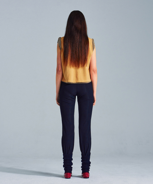 MENASOO(ミナス)の「MNS x American apparel No Run Sleeveless (over-fit)_Mustard(Tシャツ/カットソー・レディース・Mustard・SMALL/MEDIUM)」の4枚目の写真