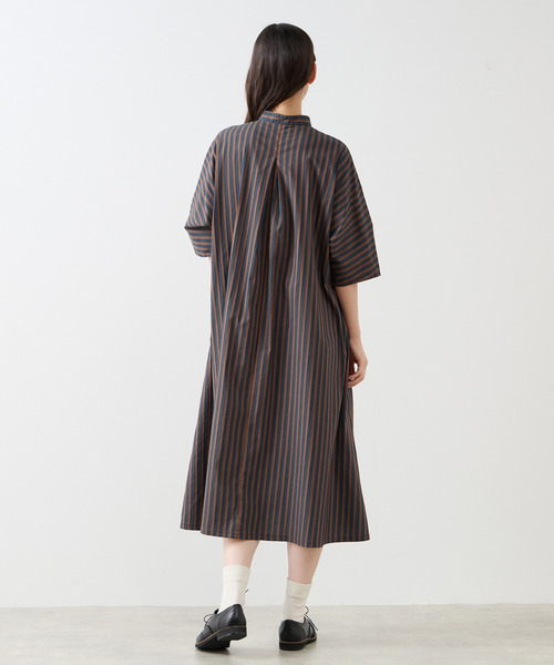 LOGEMENT DE CLAIRE（ロジュモンドクレール）の「【LOURMARIN】ウイングカラーシャツワンピース（ワンピース・レディース・ブラウン/ネイビー/スミクロ・FREE）」の7枚目の写真