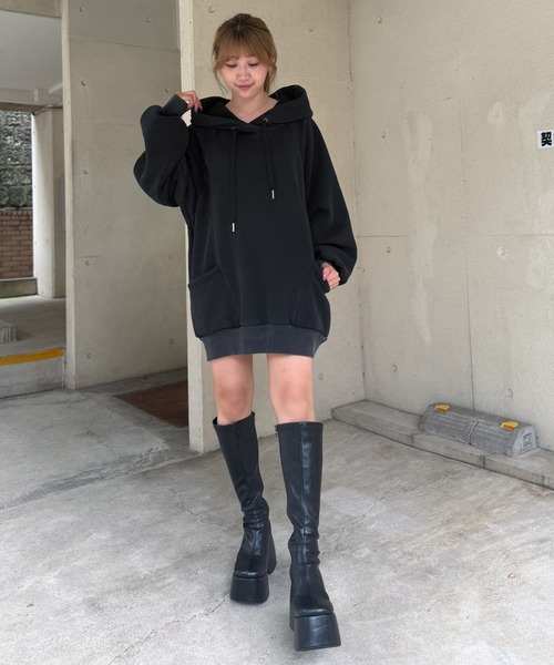 SPIRALGIRL(スパイラルガール)の「【SPIRAL WASH】バックロゴドルマンパーカーワンピース(ワンピース・レディース・グレー/ネイビー/ブラック・FREE)」の10枚目の写真