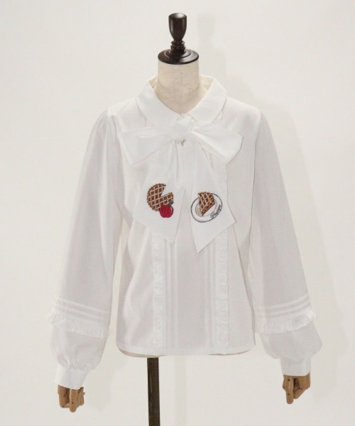 axes femme POETIQUE（アクシーズファムポエティック）の「スウィートアップルパイＢＬ（シャツ/ブラウス・レディース・ブルー/ホワイト・MEDIUM）」の13枚目の写真