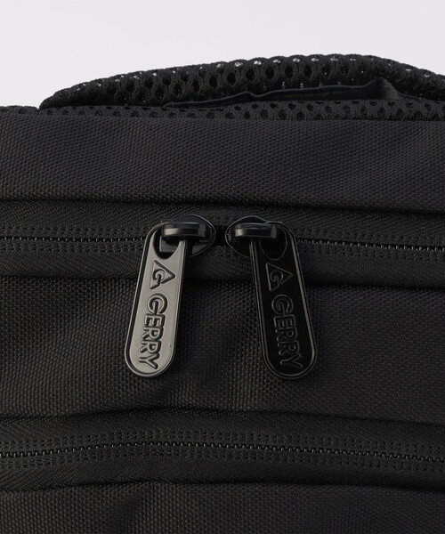GLOSTER（グロスター）の「【GERRY】eco friendly ミニマルショルダー（ショルダーバッグ・メンズ・ブラック・FREE）」の7枚目の写真