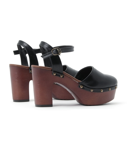 Discoat Parisien(ディスコートパリシアン)の「サボサンダル(パンプス・レディース・ブラック/キャメル・MEDIUM/SMALL/LARGE)」の5枚目の写真