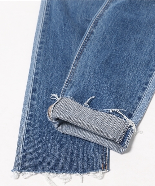 MOUSSY（マウジー）の「PANELED SLIM STRAIGHT（デニムパンツ・レディース・ブルー・26inch/27inch/25inch/23inch/24inch）」の7枚目の写真