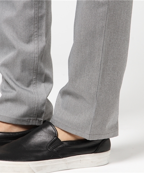 BLACK LABEL CRESTBRIDGE（ブラックレーベル・クレストブリッジ）の「シャークスキン５ポケットパンツ（その他パンツ・メンズ・グレー・79/76/73/70/82/85）」の4枚目の写真
