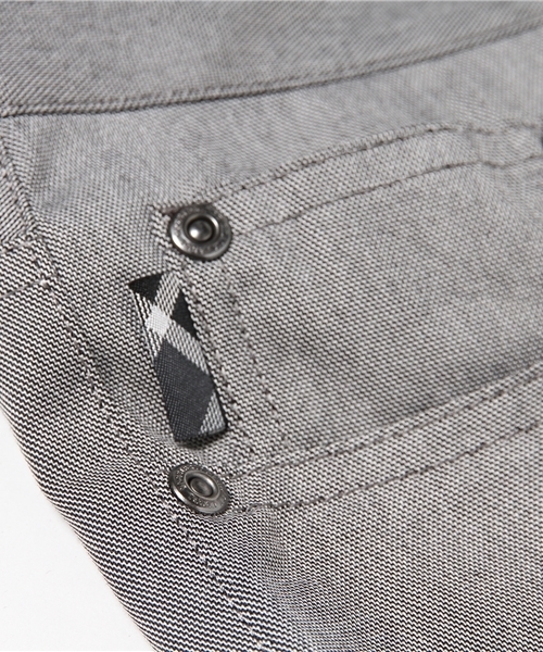BLACK LABEL CRESTBRIDGE（ブラックレーベル・クレストブリッジ）の「シャークスキン５ポケットパンツ（その他パンツ・メンズ・グレー・79/76/73/70/82/85）」の6枚目の写真