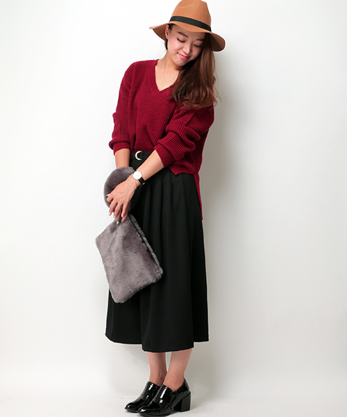 VENCEEXCHANGE（ヴァンスエクスチェンジ）の「バッククロスVネックプルオーバー　（ニット/セーター・レディース・グレー/ホワイト/ワインレッド/ブラック・MEDIUM）」の9枚目の写真