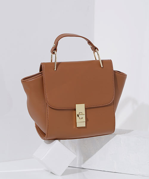 Nano Universe ナノユニバース の フラップデザイン2wayバッグ ショルダーバッグ Wear