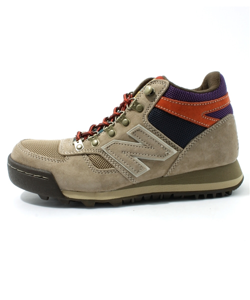 SHIPS for women(シップスフォーウィメン)の「NEW BALANCE:H710(スニーカー・レディース・ベージュ・30/35/40/45)」の2枚目の写真